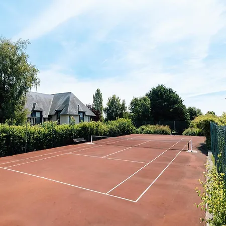 Le Jardin Canisy - Piscine - Tennis * Deauville