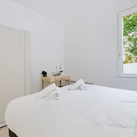 Le Jardin Canisy - Piscine - Tennis Apartment *